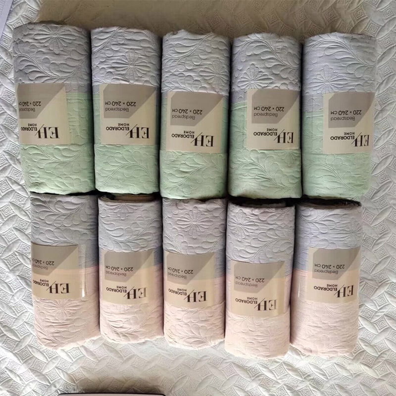 005-Простое и удобное однотонное покрывало
